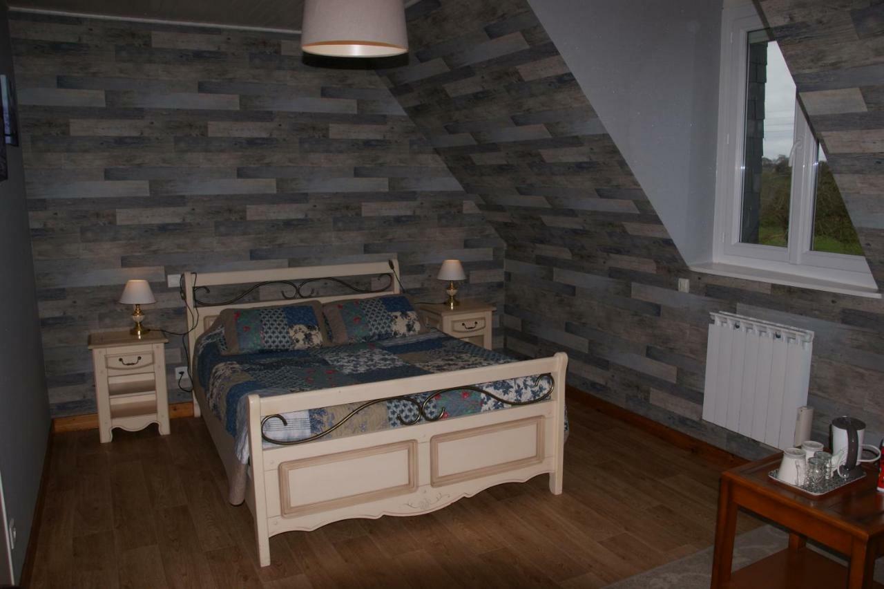 La Kerandiere Tonquédec Buitenkant foto